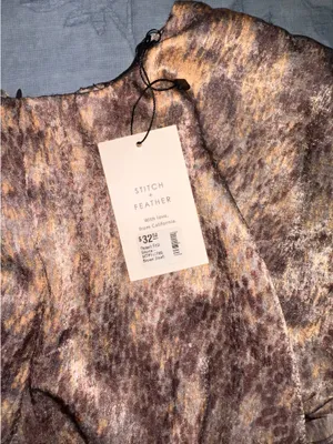 NWT Stitch & Feather Ruffle Hem Shorts thumbnail 3