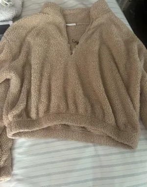 Boutique V neck teddy bear Sherpa thumbnail 1