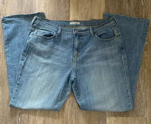 Levi’s Jeans thumbnail 1