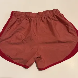 Nike Women's Running Shorts Medium thumbnail 2