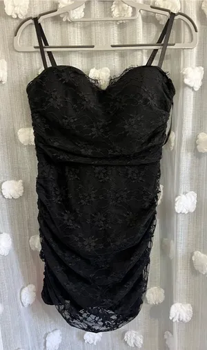 Midnight Romance Lace Bodycon Dress thumbnail 1