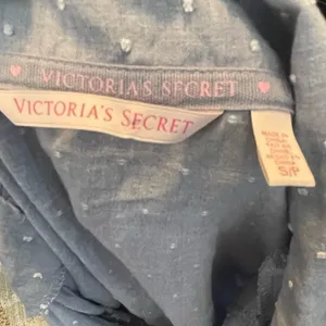 Victoria's Secret‎ Pajama Top thumbnail 7