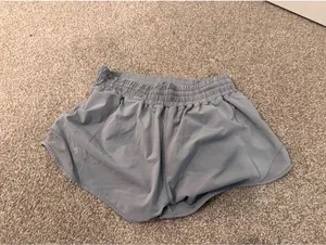Lululemon Hotty Hot Shorts High-Rise Rhino Grey thumbnail 3