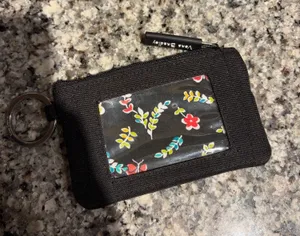 Vera Bradley Card holder  thumbnail 1