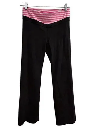 Victoria's Secret Women's Bootcut Yoga Pants Black Size M thumbnail 1