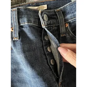Levis Women’s Wedgie Skinny Medium Wash Button Fly Raw Hem Size‎ 26 thumbnail 7