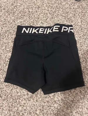 Nike Pro Shorts thumbnail 2