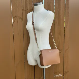 Michael Kors Jet Set Large Saffiano Leather Crossbody Bag thumbnail 8