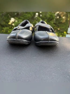 Clarks Black Mary Jane Flats with Contrast Stitching Sz 9.5 thumbnail 3