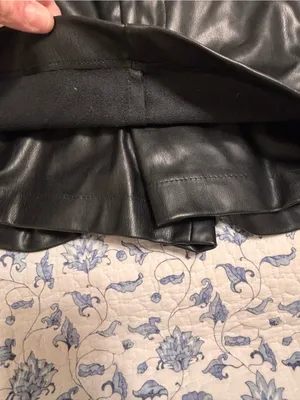 Zara Size S Black Pleather (faux leather) mini cargo skort thumbnail 5