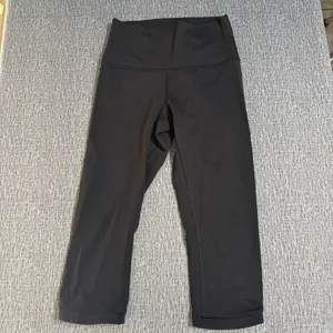 Lululemon Cropped Black Leggings thumbnail 3