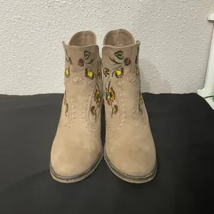 MIA Tan Ankle Booties with Floral Embroidery thumbnail 2