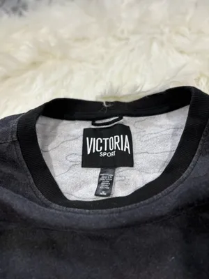 Victoria Sport Cropped Camo Long Sleeve thumbnail 3