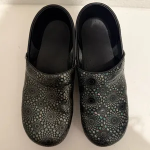 Dansko Professional Medallion Metallic Sunburst Clog Black Multi EU 40 / US 10 thumbnail 3