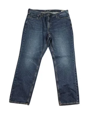 Classic Medium Wash Straight‎ Leg Denim Jeans Casual Everyday Wear size 40x32 thumbnail 1