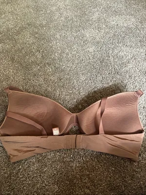Skims Wireless Molded Cup Bra in Brown 38C thumbnail 2