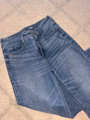 Old Navy Sky High Rise Wide Leg Jeans thumbnail 2