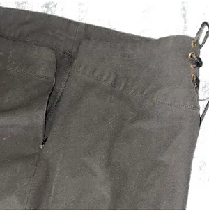 Women’s Old Navy size 6 pencil/a line skirt thumbnail 5