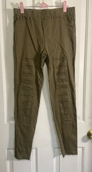 Umgee Olive Green Knit Leggings with Elastic Waist thumbnail 1