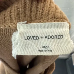 Loved + Adored Women’s Brown Sweater Size Large EUC thumbnail 7
