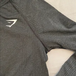 Gymshark Cropped Long Sleeve Running Top thumbnail 2