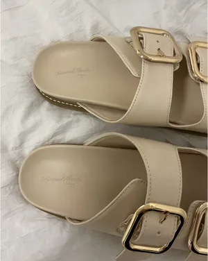 Universal Threads sandals  thumbnail 3