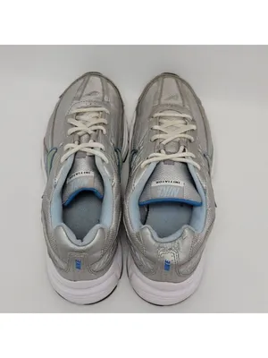 Nike Womens Gray White Initiator 394053-001 Lace Up Mid Athletic Shoes Size 8.5 thumbnail 3