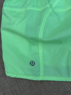 Lululemon Run Size 8 Track Attack Short FLORESCENT GREEN/ YELLOW thumbnail 7