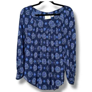 Maeve by Anthropologie size 4 Boswell v-neck blouse 3/4 balloon sleeves dotted thumbnail 2