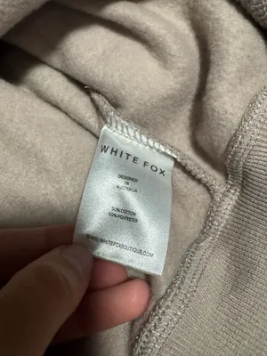 White Fox Boutique thumbnail 6