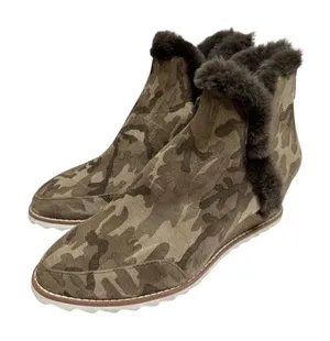 Pelle‎ Moda Boots Size 6.5 Erin Faux Fur Trim Wedge Camouflage Zip Booties thumbnail 1
