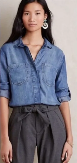 Anthropologie Cloth + Stone Chambray Split Back Button Down Top Women’s Small thumbnail 1