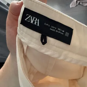 Zara Women’s Large Cream Pants Trousers thumbnail 4