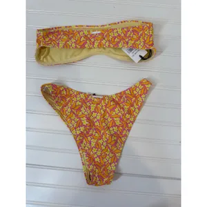 NWT KENDALL+KYLIE Yellow Pink Flower Bandeau Bikini Swimsuit Coverup Set Sz S thumbnail 4