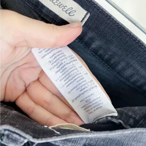 Madewell • 10" High-Rise Skinny Jeans in Berkeley Black: Button-Through Edition thumbnail 8