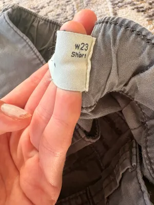 Hollister Mid-rise Gray Cargo Pants  thumbnail 4