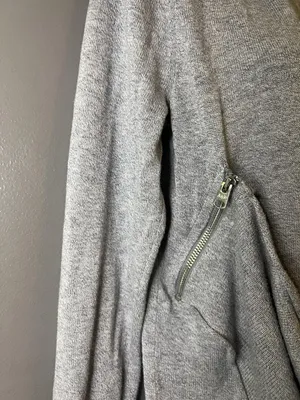 Abercrombie & Fitch Cardigan Sweater Womens Medium Gray Drape Front Zip Asym Hem thumbnail 5
