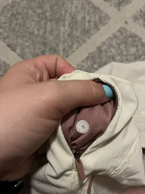 Lululemon Shorts thumbnail 5