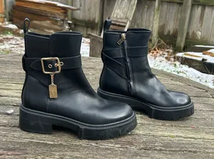 Coach Lacey Leather Lug-Sole Ankle Boots size 5.5‎ thumbnail 1