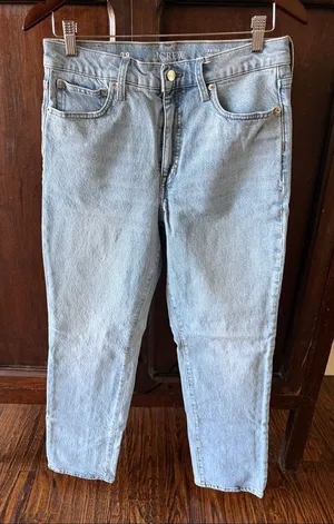 J. Crew Light Wash Faded '96 Straight Leg Jeans Size 28 thumbnail 1
