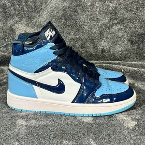 Nike Air Jordan 1 Retro High OG UNC Patent Blue Chill CD0461-401 Youth 6.5Y (Women 8) thumbnail 2
