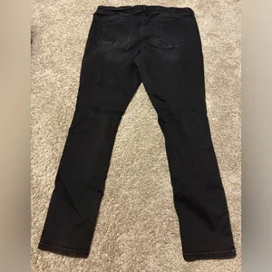 (Maurices) Black Distressed Skinny Jeans: Size XL-R thumbnail 2
