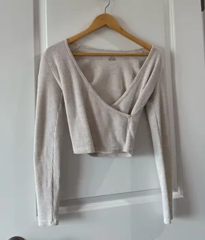 Aerie Criss-Cross Long Sleeve Top thumbnail 1