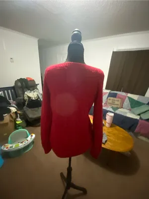 Hollister Red Knit sweater thumbnail 13