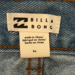 Billabong Drift Away Women's Denim Shorts thumbnail 3
