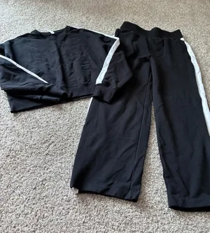Yogalicious Cloud Plush Eleven Sweatshirt Sanctuary Pant Set Black White L XL thumbnail 1