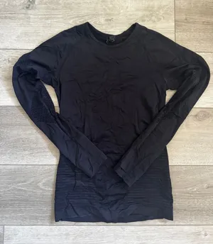 MPG Black Long-Sleeve Performance Tee with Mesh Panels thumbnail 1