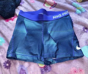 Nike pro shorts thumbnail 1