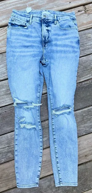 Good American High Rise Straight Leg Jeans thumbnail 2