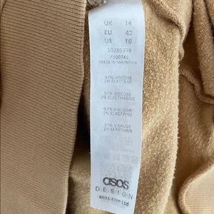 ASOS Boxy Cropped Long Sleeve Crewneck Pullover Sweatshirt Size 10 thumbnail 7